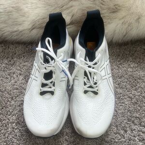 White Athletic Men's Shoes
